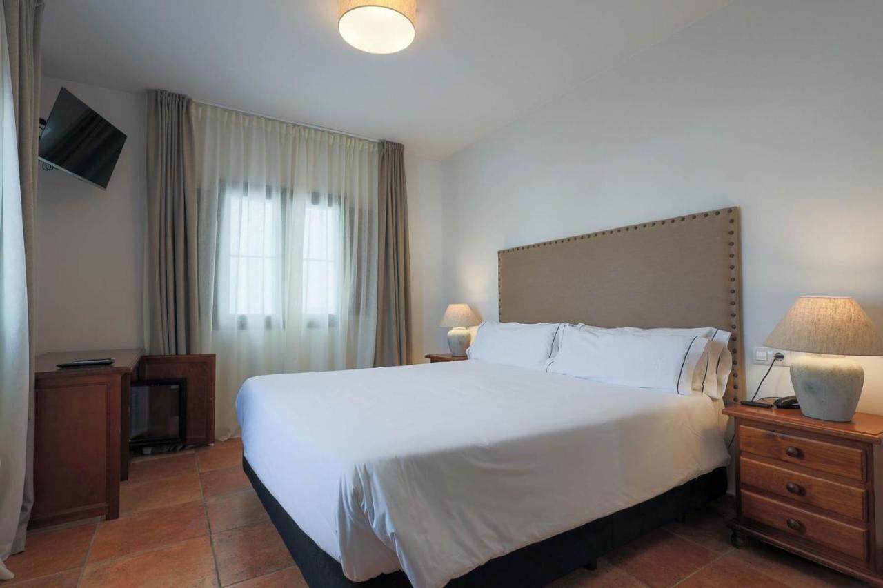 Hotel Tugasa Sierra Y Cal Olvera Exteriör bild