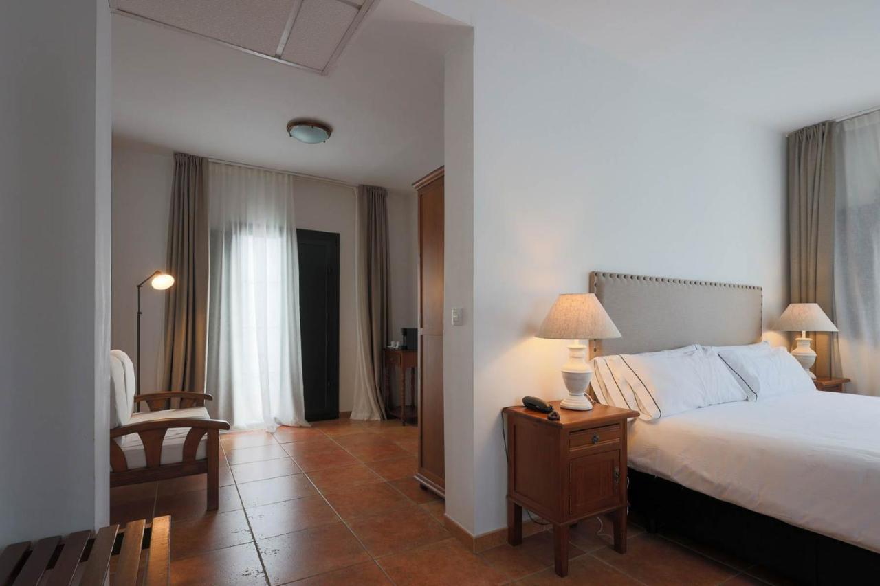 Hotel Tugasa Sierra Y Cal Olvera Exteriör bild